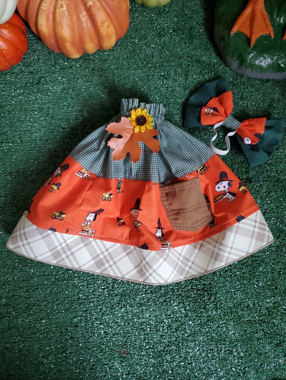 23" Porch Goose Dress Fall Snoopy - Picture 9 of 10